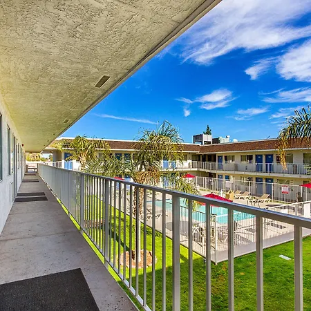 Motel 6-Phoenix, Az - North Bell Road