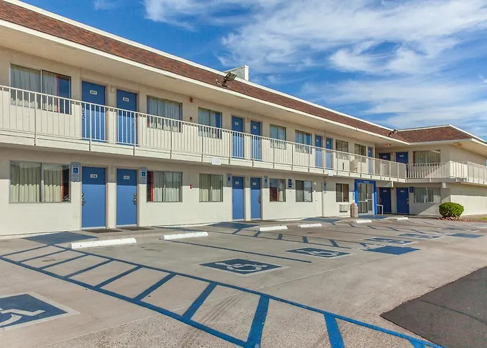6-phoenix, Az - North Bell Road Hotel