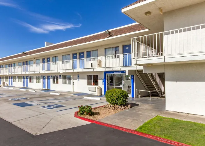6-phoenix, Az - North Bell Road Hotel