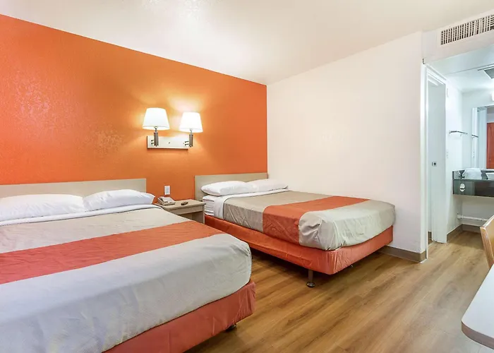 Hotel 6-phoenix, Az - North Bell Road Phoenix